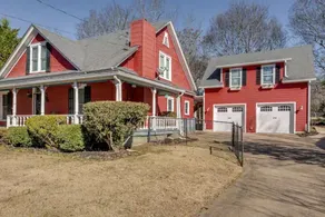 The cutest cottage in all of Pine Mountain! - Image 3