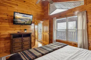 Smoky Mountain Lodge 6 Bedroom Cabin by RedAwning - Image 5