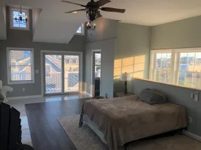 Luxury seaside home, ocean block, centrally located - Image 4