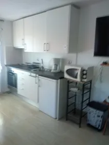 Beautiful apartment in villa with pool and garden - Image 3
