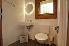 1-room flat with lake view on the 5th floor - Image 2