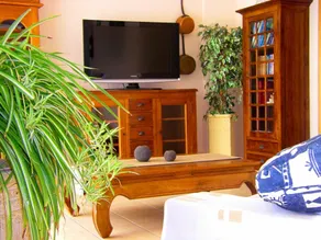 Modern villa with private pool and parking, near Lloret de Mar - Image 2