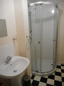 THE COACH HOUSE - Image 3