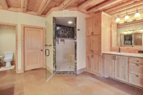 The Wildflower Ranch Log Cabin - HOT TUB - Generator - Image 4