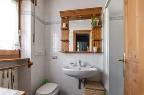 Cortina Beautiful Apartment - Image 5