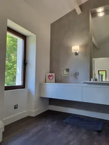 Renoverat hus med pool - Image 4