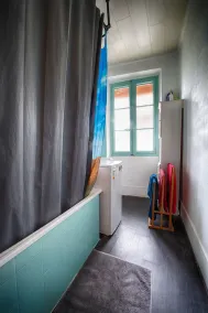 T2, 48 M2 à proximité des thermes - Image 4