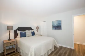 11 E Pinehurst Manor - Image 4