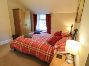BLEABERRY COTTAGE, pet friendly, with open fire in Penrith - Image 4