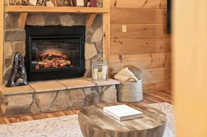 Cabin on the Ridge - Image 3