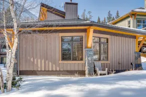 A Peaceful Mountain Retreat in one of Banff's Most Elegant Homes - Image 4
