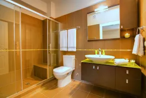 Large Private Villa with Pool, Stunning Sea Views - Image 3