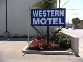Western Motel - Image 5