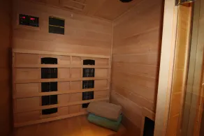 HAUS LÄRCHEGG Wellness Apartments - Image 3