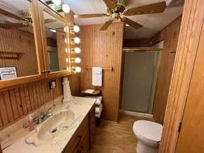Palmetto Paradise Houseboat - Image 2