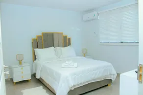 Luxury suites 2 - Image 5