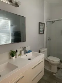cozy 3 bedrooms home - Image 2
