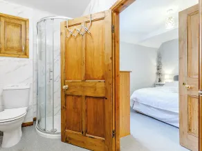 4 chambres à coucher à Stowe-by-Chartley, near Stafford - Image 4