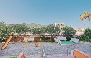 Pet friendly apartment in Malgrat de Mar - Image 3