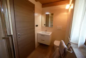 Chalets exclusiva Mongioie con vista espectacular Val Corsaglia - Cuneo. - Image 2