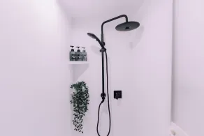 Minimalist Loft 303 - Image 5
