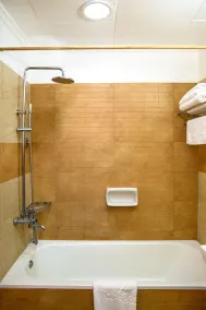 Executive 3 bedroom Apartments - Image 3