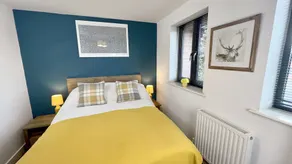 6 Cross Court, Stafford - Image 4