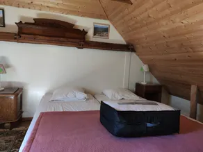 Authentic house a few steps from hiking trails and ski slopes - Image 4