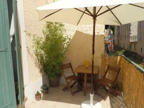 Gîte*** Lou Lavadou avec terrasse de 10 m² - Image 5