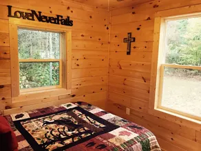 \"Camp Garno\" ist neu gebaute Hütte im Wald! Genießen Sie Trails / Jagen / Entspannen! - Image 4