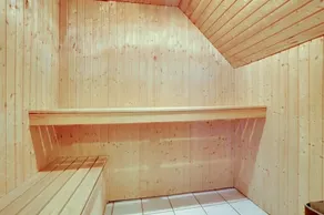 14 persons beautiful pool house on a 5000 square meter protected property - Image 2