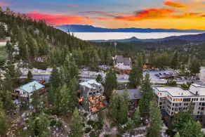 LUXE 11 Blue Diamond Lodge Lake Tahoe - Image 4