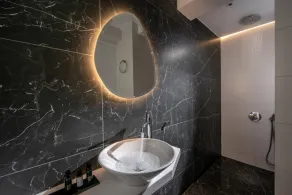 Made By The Sea Villas 12 BDRM - Image 4