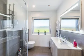 Casa vacanze 'Ferienhaus Am See' con vista sul lago, terrazza privata e Wi-Fi - Image 3
