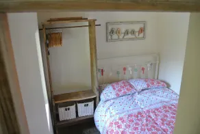 GoGreen Cabin i hjertet af det landlige Frankrig ved en privat sø - Image 3