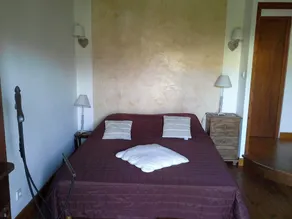HOLIDAY HOUSE IDEALLY LOCATED - Image 4