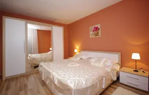 Awesome home in Cista Velika - Image 4