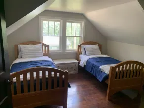 3-bedroom vacation home just 20 minutes from Six Flags St. Louis - Image 5