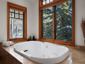 Jay Chalet by Snowmass Vacations - Image 2