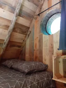 Wooden tree house - Image 5