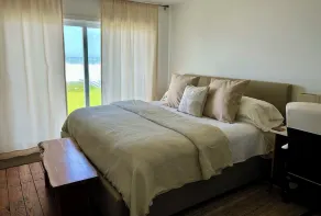 Maison privée à l'avant de l'océan dans la région de la baie - Image 5