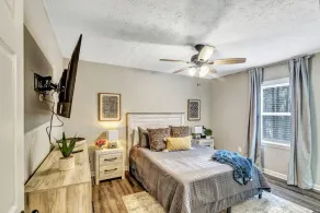 ATH -Powder Springs-4BR-PetFriendly -Fenced (3017) - Image 4