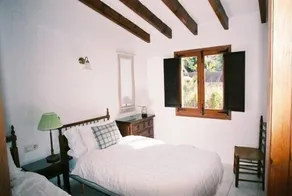 Villa, sleeps 8, private pool, 4 min stroll to sandy El Portet beach. - Image 4