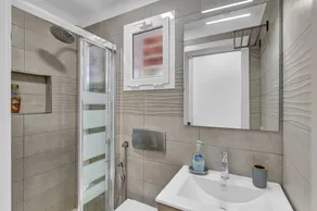 Ferienwohnung 'Casarossa' mit privatem Außenbereich, unabhängig, Pool bei Langzeitmiete - Image 2