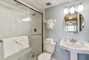 Enhanced Unit with Awesome View of Atlantic from Private Balcony by RedAwning - Image 2