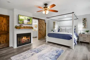 2 Masters + 2 Kitchens + Game Room + Fire Pit + Hot Tub - Image 4