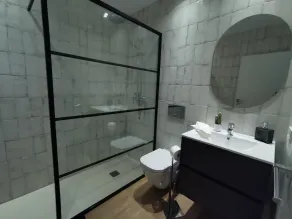 Nice renovated house one step from the beach - Image 2