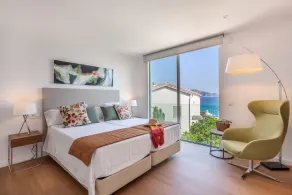 New Luxury Villa First Sea Line Private Pool & 1min Beach - Image 4