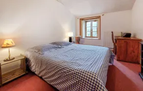 Stunning Home In Geay - Image 4