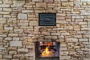 Sandstone Cottage With Cozy Open Fireplace in the Heart of Robertson - Image 2